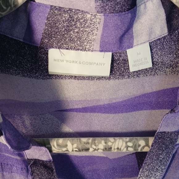 New York & Company Lavender Striped Sleeveless Blouse - Picture 2 of 6